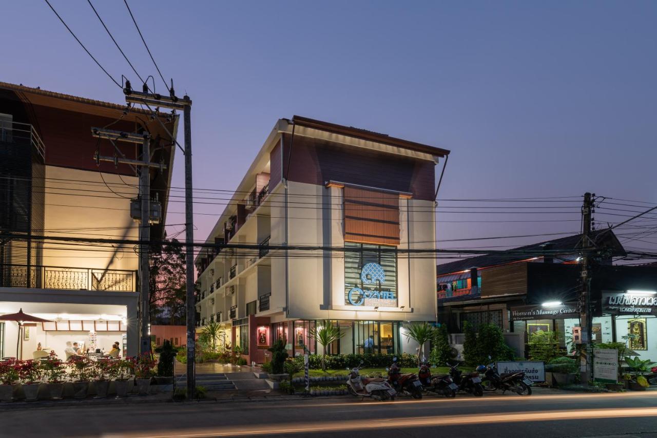 Hotel Cozytel Chiangmai Chiang Mai Exterior foto